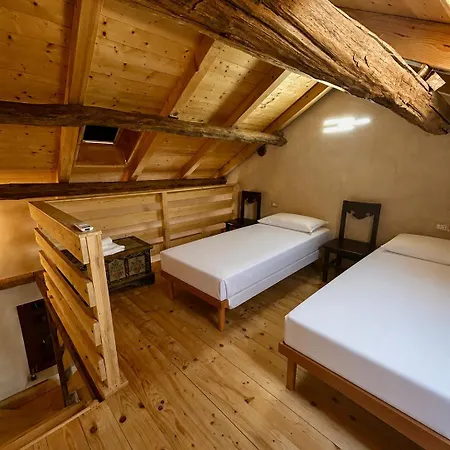 Residenza Pie Di Castello Bed & Breakfast 3*